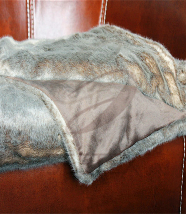 BROWN Chinchilla faux fur throw