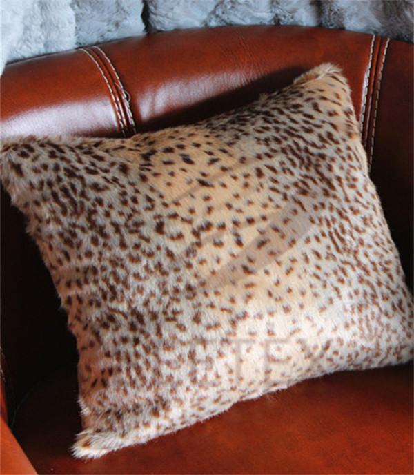 Cheetah skin design faux fur pillow