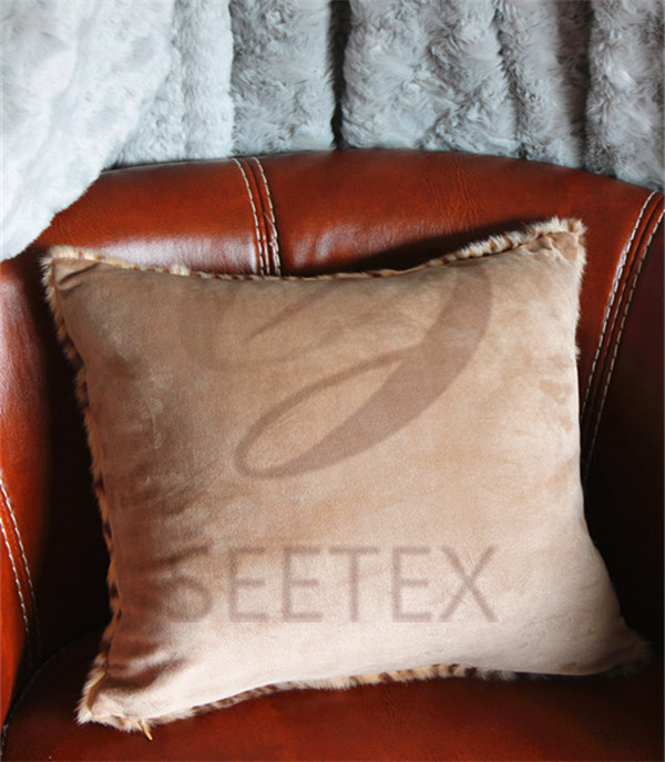 Cheetah skin design faux fur pillow