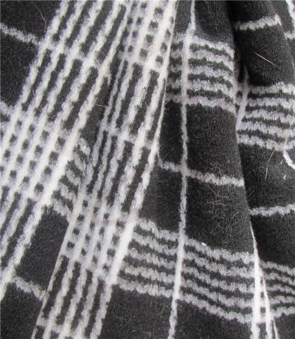 Latticed Jacquard Woolen